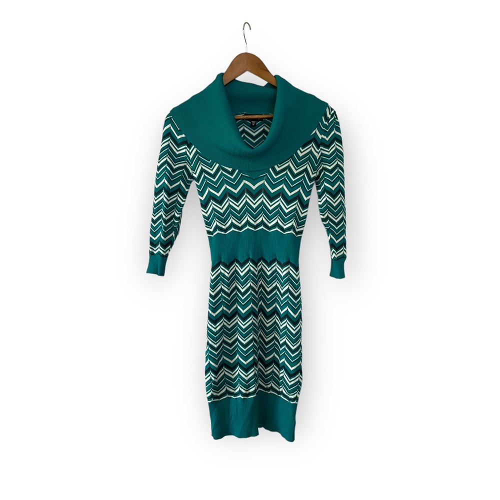 Bebe cowl neck chevron pattern sweater dress